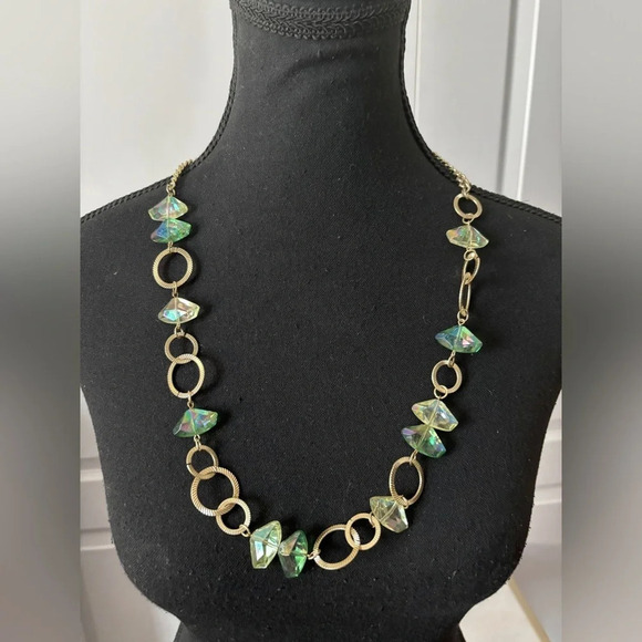 NWT | Crystal/Gold Necklace & Earring Set - Picture 2 of 5